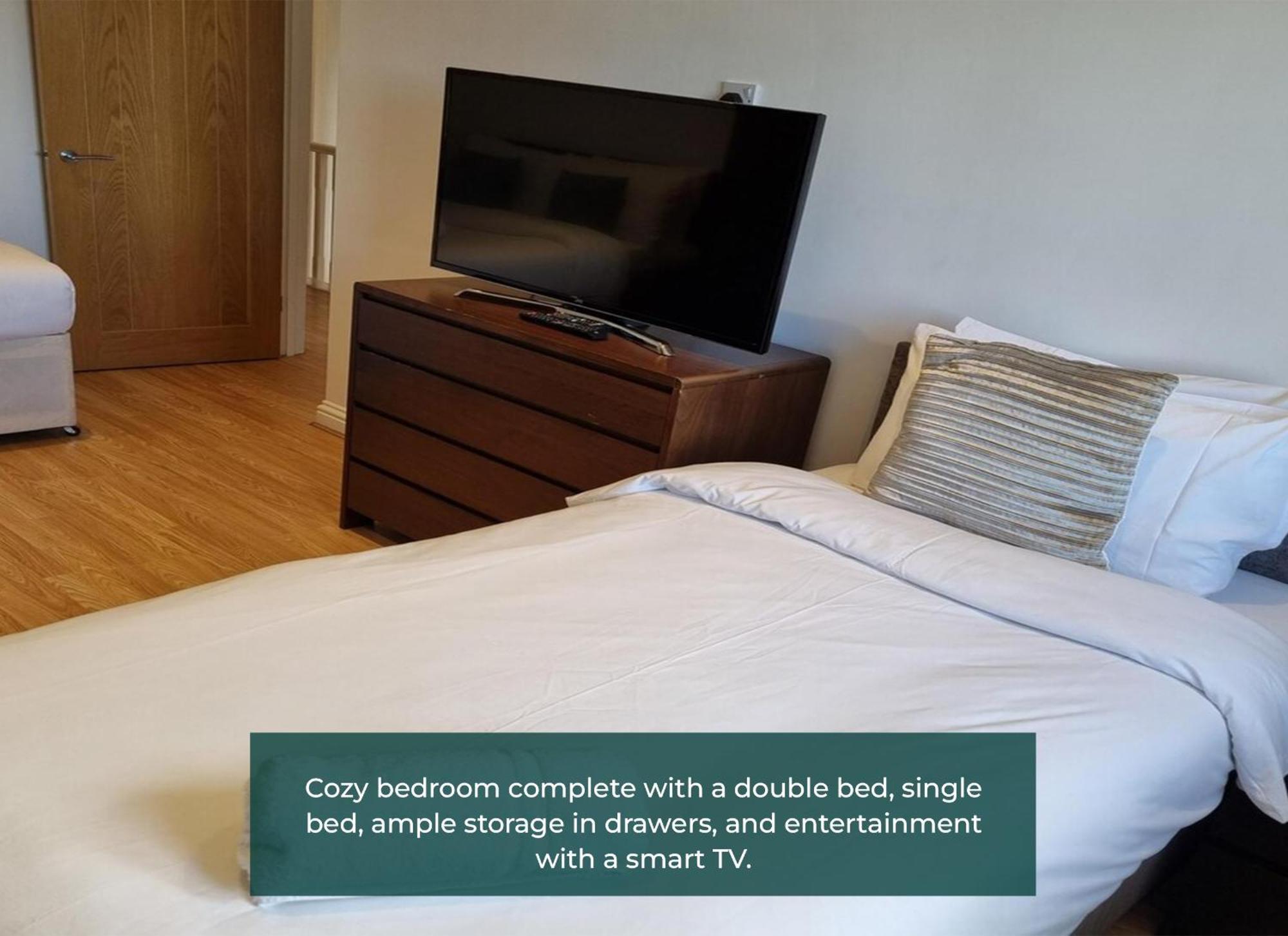 Cliffe Terrace 2Bed 2 Bath Free Parking Space Chatham  Exterior foto